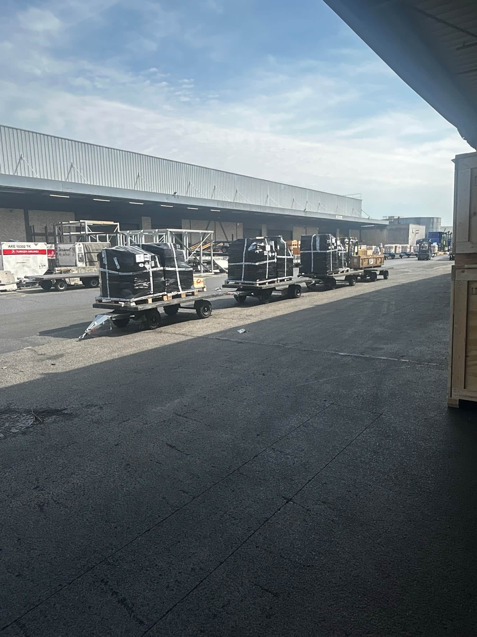 Prêtes à être expédiées, vos marchandises prennent le chemin des pistes